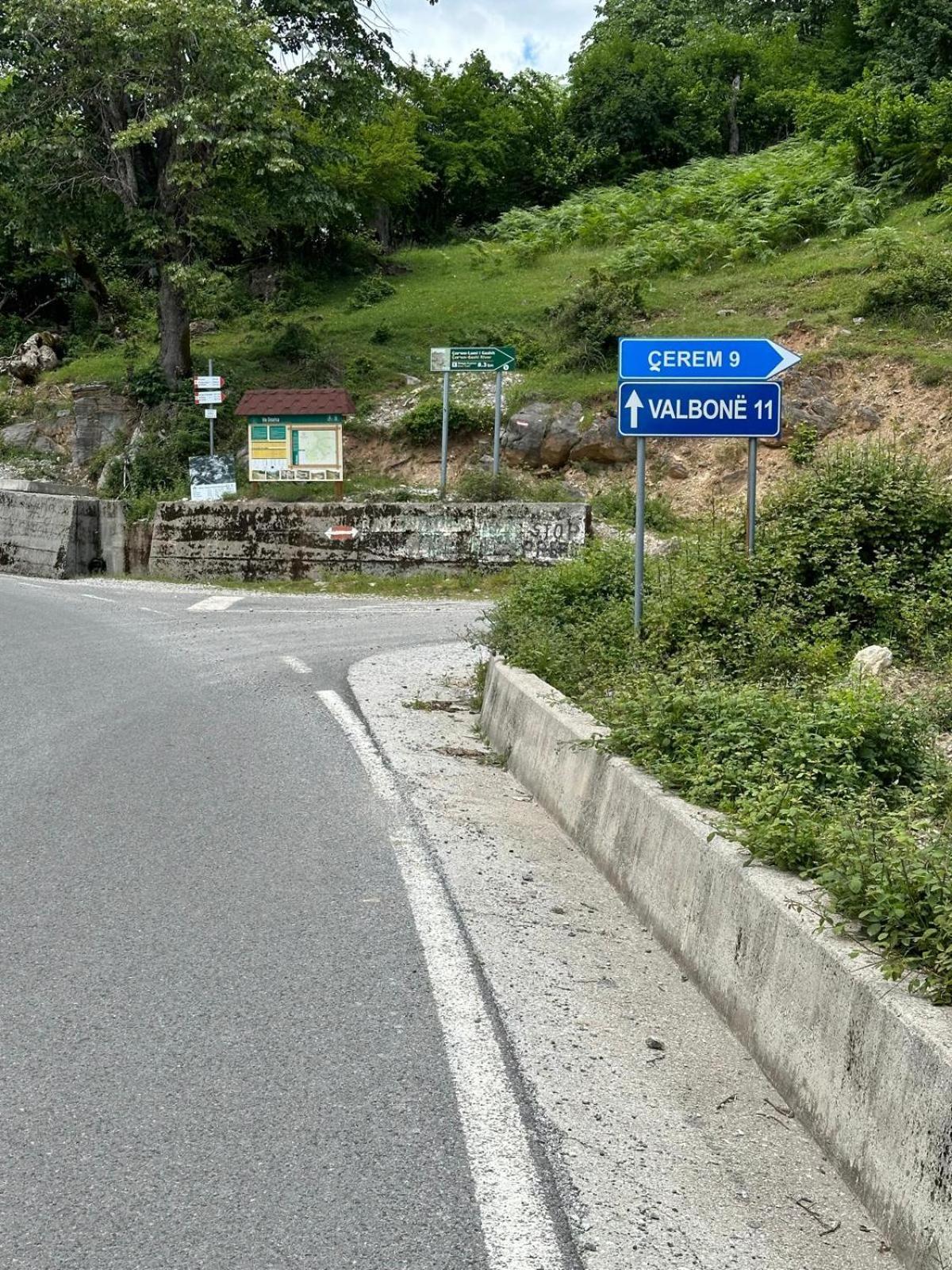 Zeneli Alpin Chalet Cerem Dış mekan fotoğraf