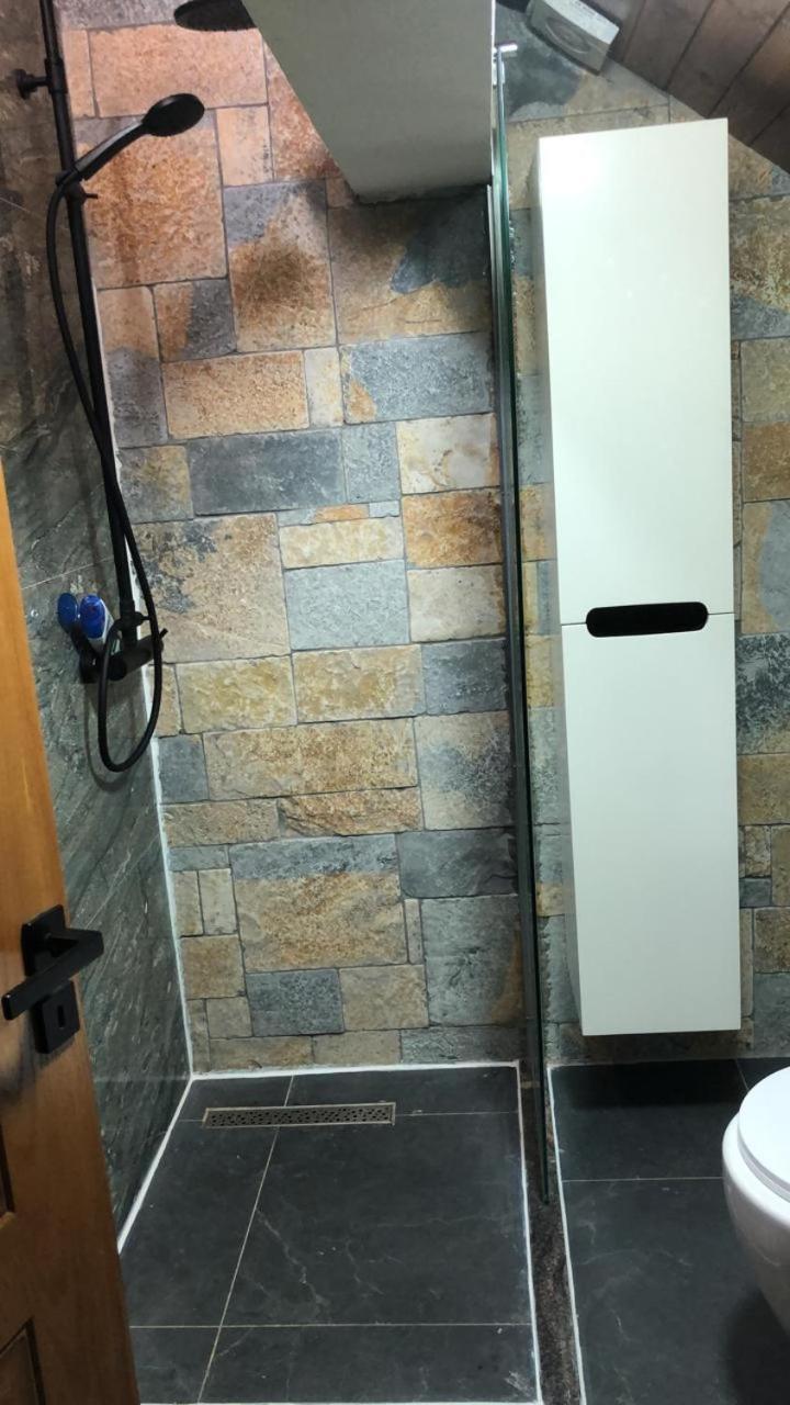 Zeneli Alpin Chalet Cerem Dış mekan fotoğraf